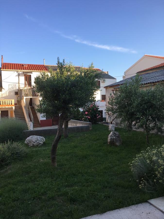 Sobe Zeneral Otel Novalja Dış mekan fotoğraf